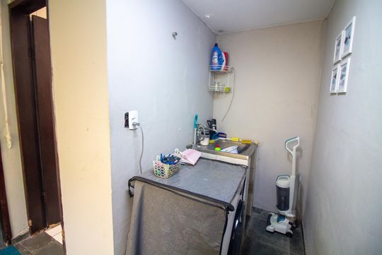 Área de Serviço de casa de condomínio à venda com 4 quartos, 172m² em Vila Cordeiro, São Paulo