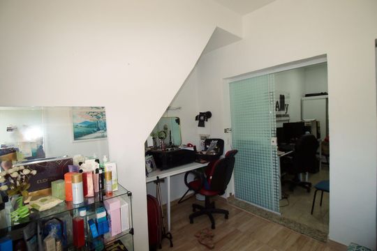 Sala - Edícula  de casa à venda com 2 quartos, 150m² em Irajá, Rio de Janeiro