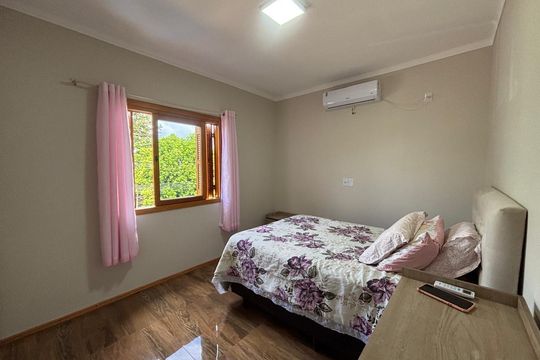 Casa para alugar com 3 quartos, 200m² em Ideal, Novo Hamburgo