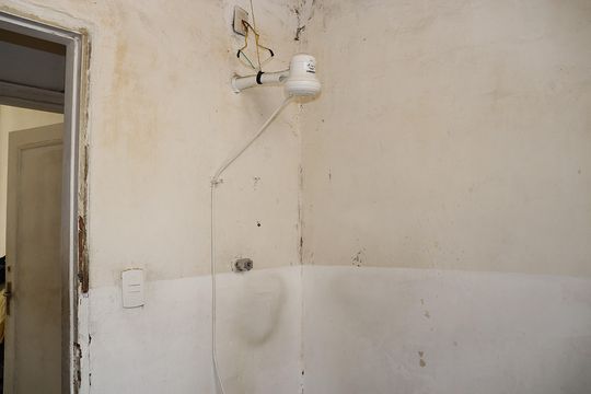 Banheiro de apartamento à venda com 2 quartos, 85m² em República, São Paulo