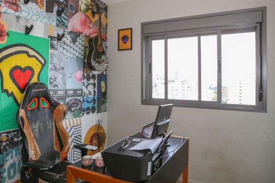 Suíte 2 de apartamento à venda com 2 quartos, 92m² em Vila Ipojuca, São Paulo