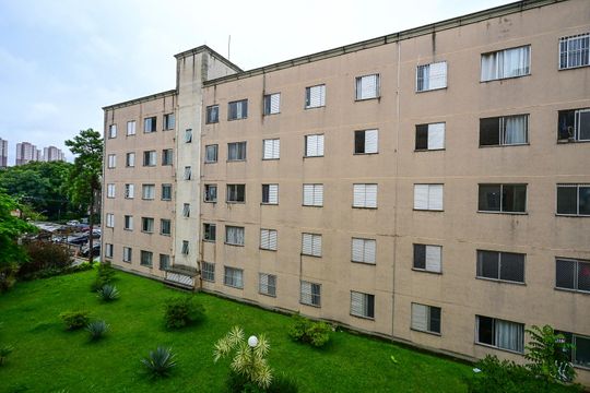 Vista do Quarto 1 de apartamento à venda com 2 quartos, 54m² em Vila Pirajussara, São Paulo