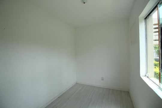 Quarto 2 de apartamento à venda com 2 quartos, 43m² em Jacarepaguá, Rio de Janeiro