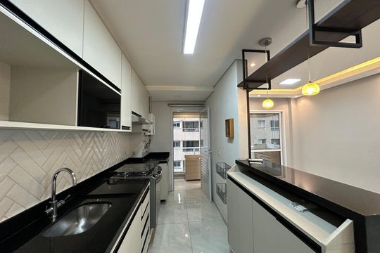 Cozinha de apartamento à venda com 3 quartos, 76m² em Bethaville I, Barueri