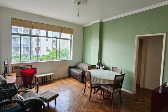 Sala de apartamento para alugar com 3 quartos, 83m² em Humaitá, Rio de Janeiro