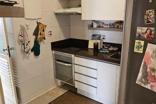 Cozinha de apartamento para alugar com 3 quartos, 83m² em Humaitá, Rio de Janeiro