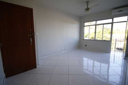 Apartamento à venda com 2 quartos, 79m² em Pechincha, Rio de Janeiro