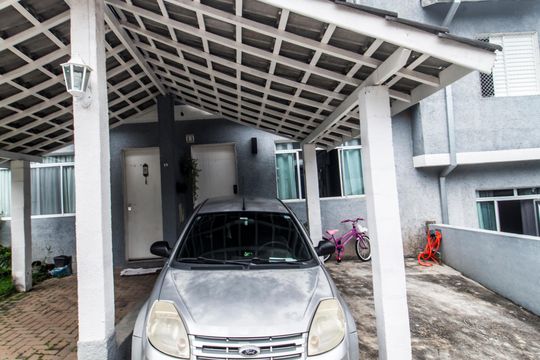 Garagem de casa de condomínio à venda com 3 quartos, 110m² em Vila Sao Luiz (Valparaizo), Santana de Parnaíba