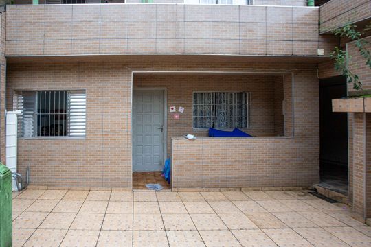 Área comum de casa à venda com 10 quartos, 250m² em Vila Missionaria, São Paulo