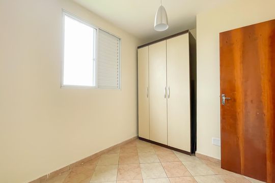 Quarto 2 de apartamento para alugar com 2 quartos, 94m² em Santa Maria, Osasco