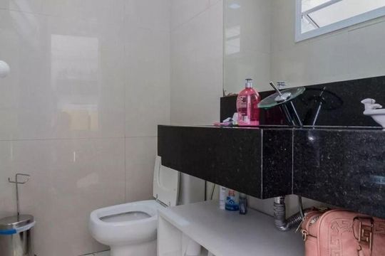 Casa à venda com 3 quartos, 255m² em Vila Vilma, Santo André