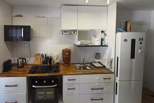 Cozinha de apartamento para alugar com 2 quartos, 54m² em Jardim Recanto Suave, Cotia