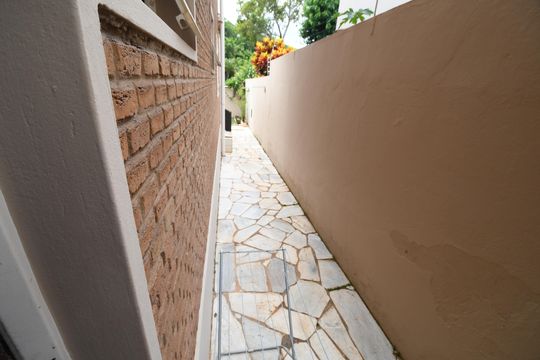 Área de Serviço de casa à venda com 4 quartos, 360m² em Cidade Universitária, Campinas