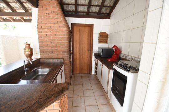 Varanda gourmet de casa à venda com 4 quartos, 360m² em Cidade Universitária, Campinas