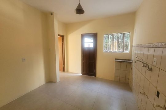 Cozinha  de casa para alugar com 4 quartos, 240m² em Chácara das Pedras, Porto Alegre
