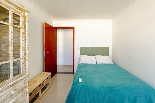 Quarto 1 de apartamento para alugar com 2 quartos, 80m² em Ingleses do Rio Vermelho, Florianópolis
