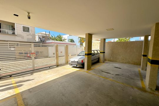 Garagem de apartamento para alugar com 2 quartos, 80m² em Ingleses do Rio Vermelho, Florianópolis