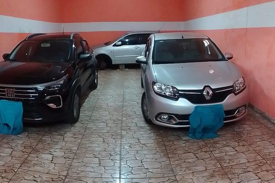 Garagem de casa à venda com 4 quartos, 250m² em Jardim D’abril, Osasco