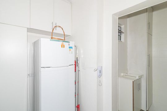 Cozinha de apartamento para alugar com 2 quartos, 70m² em Vila Olímpia, São Paulo