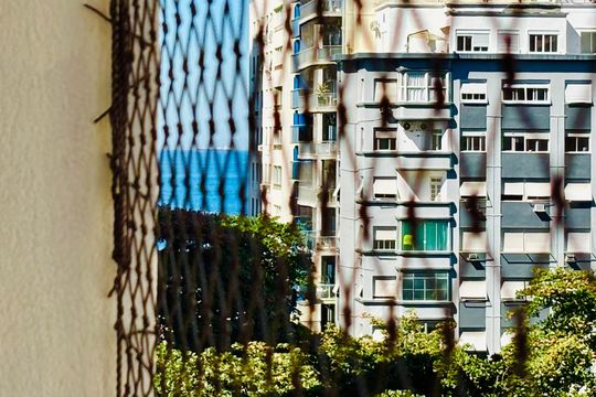 Vista da Sala de apartamento para alugar com 3 quartos, 142m² em Copacabana, Rio de Janeiro