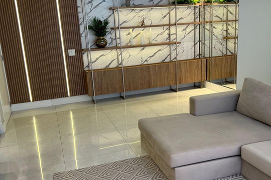 Sala de apartamento à venda com 2 quartos, 90m² em Petrópolis, Porto Alegre
