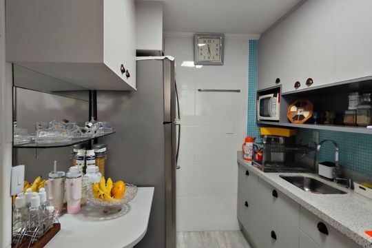 Cozinha de apartamento à venda com 2 quartos, 54m² em Vila Esperança, São Paulo