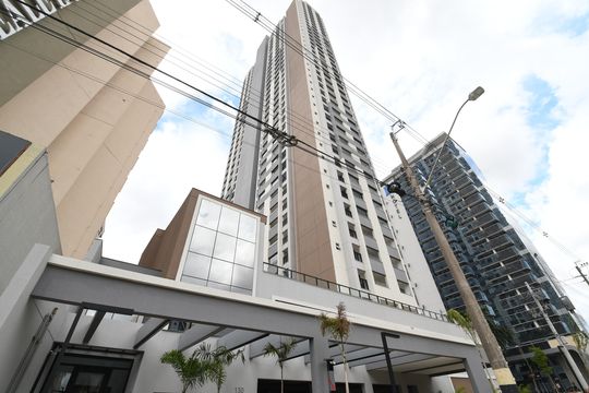 Fachada do Prédio de apartamento para alugar com 1 quarto, 48m² em Centro, Campinas