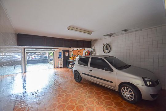 Garagem de casa para alugar com 3 quartos, 201m² em Vila Margarida, São Bernardo do Campo