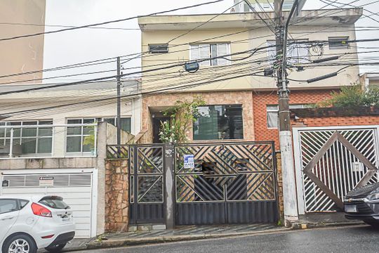 Fachada de casa para alugar com 3 quartos, 201m² em Vila Margarida, São Bernardo do Campo