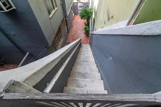 Área comum - Escada de acesso de apartamento à venda com 3 quartos, 92m² em Irajá, Rio de Janeiro