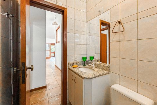 Casa de Condomínio à venda com 3 quartos, 750m² em Nacional, Belo Horizonte