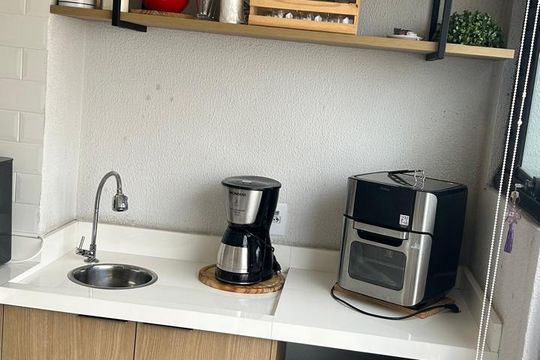 Cozinha de apartamento à venda com 2 quartos, 51m² em São Pedro, Osasco