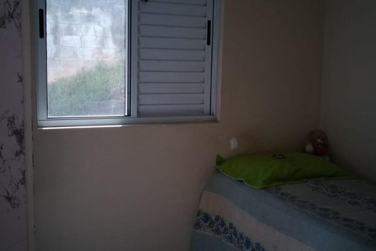 Quarto de apartamento à venda com 2 quartos, 50m² em Jardim Miriam, São Paulo