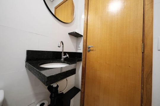 Banheiro de apartamento para alugar com 2 quartos, 35m² em Vila Guilhermina, São Paulo