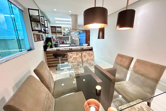 Cozinha de casa à venda com 3 quartos, 173m² em Jardim do Papai, Guarulhos