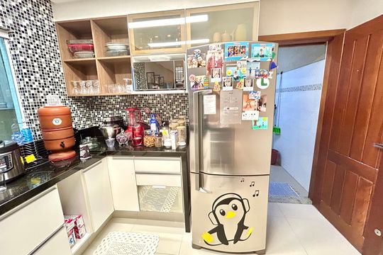 Cozinha de casa à venda com 3 quartos, 173m² em Jardim do Papai, Guarulhos