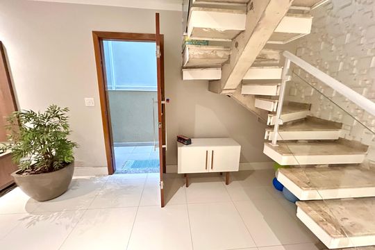 Sala de casa à venda com 3 quartos, 173m² em Jardim do Papai, Guarulhos