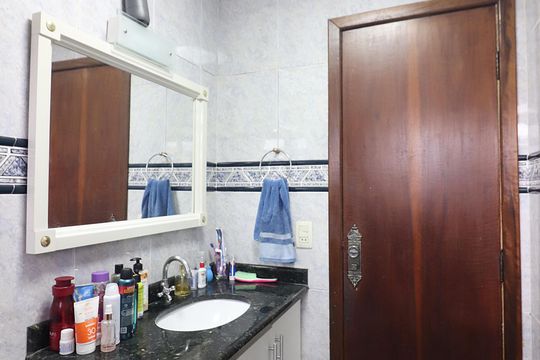 Banheiro Social de apartamento à venda com 2 quartos, 70m² em Vila Dusi, São Bernardo do Campo
