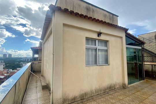 Apartamento à venda com 3 quartos, 142m² em Santa Ines, Belo Horizonte