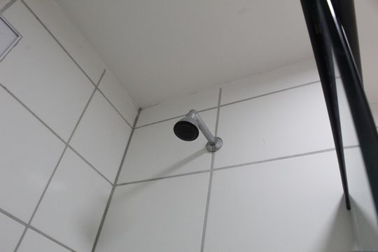 Banheiro Social de apartamento à venda com 3 quartos, 56m² em Taquara, Rio de Janeiro