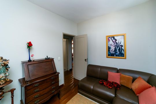 Quarto 2 de apartamento para alugar com 4 quartos, 300m² em Santo Antônio, Belo Horizonte