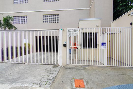 Fachada de apartamento à venda com 2 quartos, 54m² em Pestana, Osasco