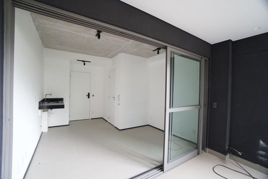 Studio de kitnet/studio para alugar com 1 quarto, 24m² em Cerqueira César, São Paulo
