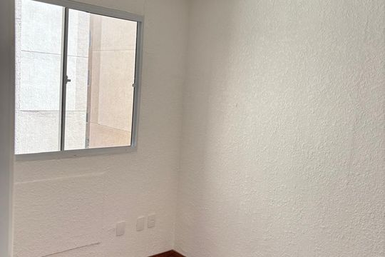 Quarto de apartamento para alugar com 2 quartos, 42m² em Trindade, São Gonçalo