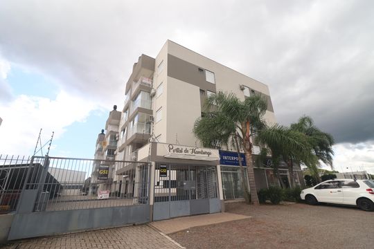 Fachada e portaria de apartamento à venda com 2 quartos, 63m² em Liberdade, Novo Hamburgo