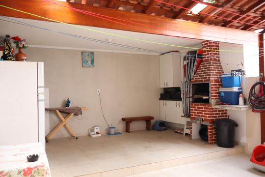 Casa à venda com 2 quartos, 144m² em Vila Antonieta, São Paulo