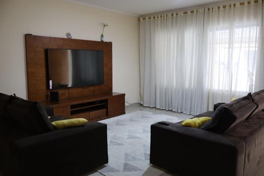 Casa à venda com 2 quartos, 144m² em Vila Antonieta, São Paulo