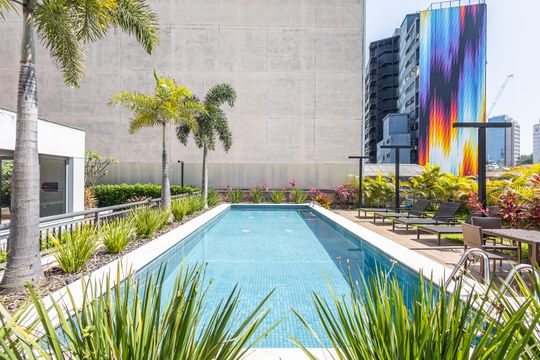 Piscina de apartamento para alugar com 1 quarto, 37m² em Pinheiros, São Paulo