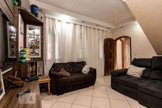 Casa à venda com 4 quartos, 250m² em Itaquera, São Paulo