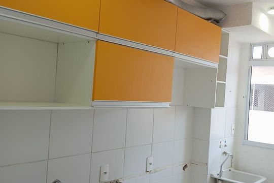 Cozinha de apartamento para alugar com 1 quarto, 50m² em Cosmos, Rio de Janeiro